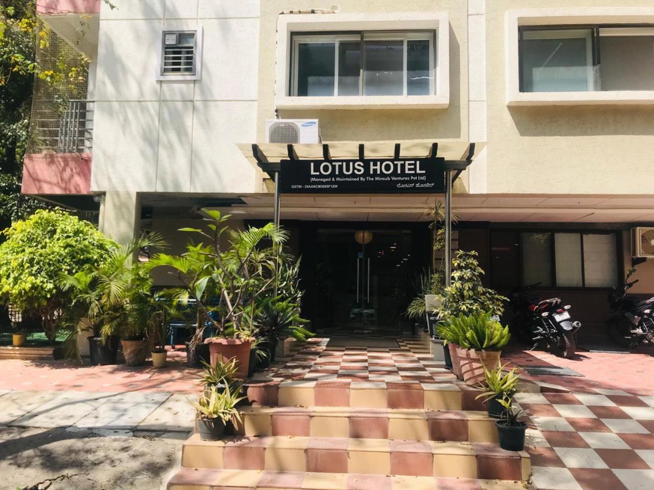 Lotus Korean Hotel Бангалор Экстерьер фото